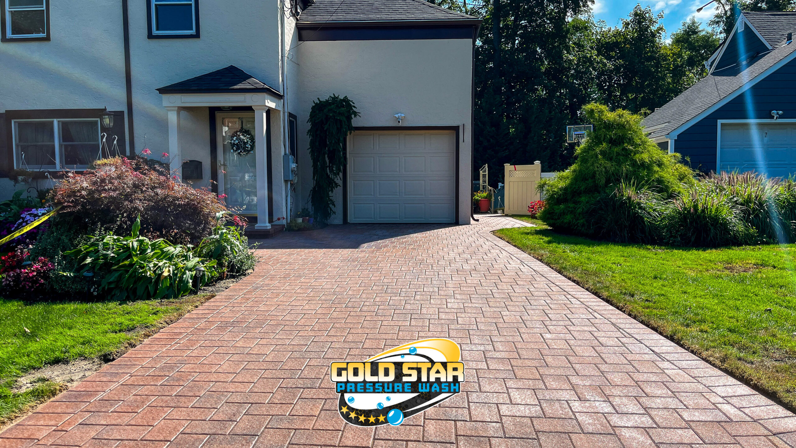 Paver sealing on Long Island, NY - paver driveway cleaning, joint sanding and sealing