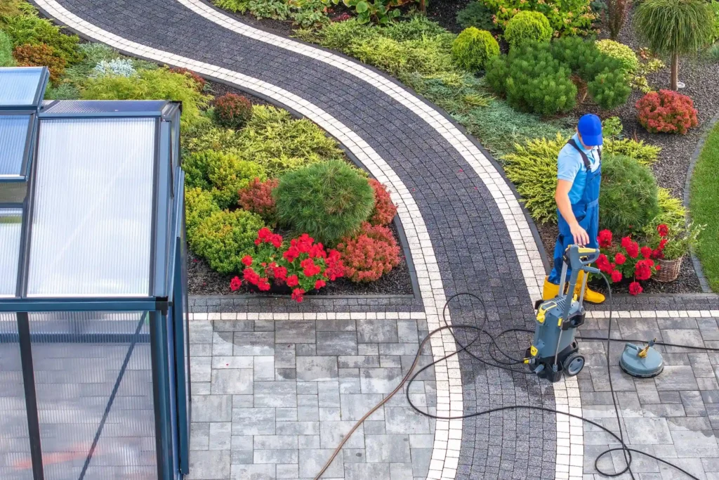 professional patio cleaning services in roslyn