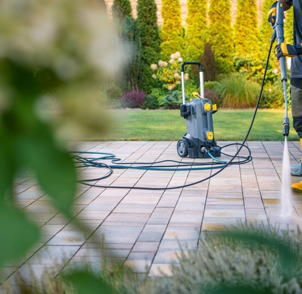 patio cleaning being done by professionals