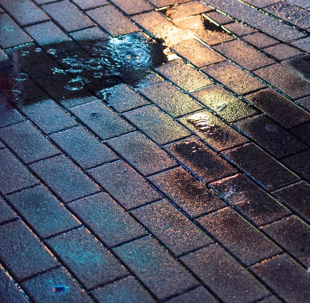 paver sealing and restoration services