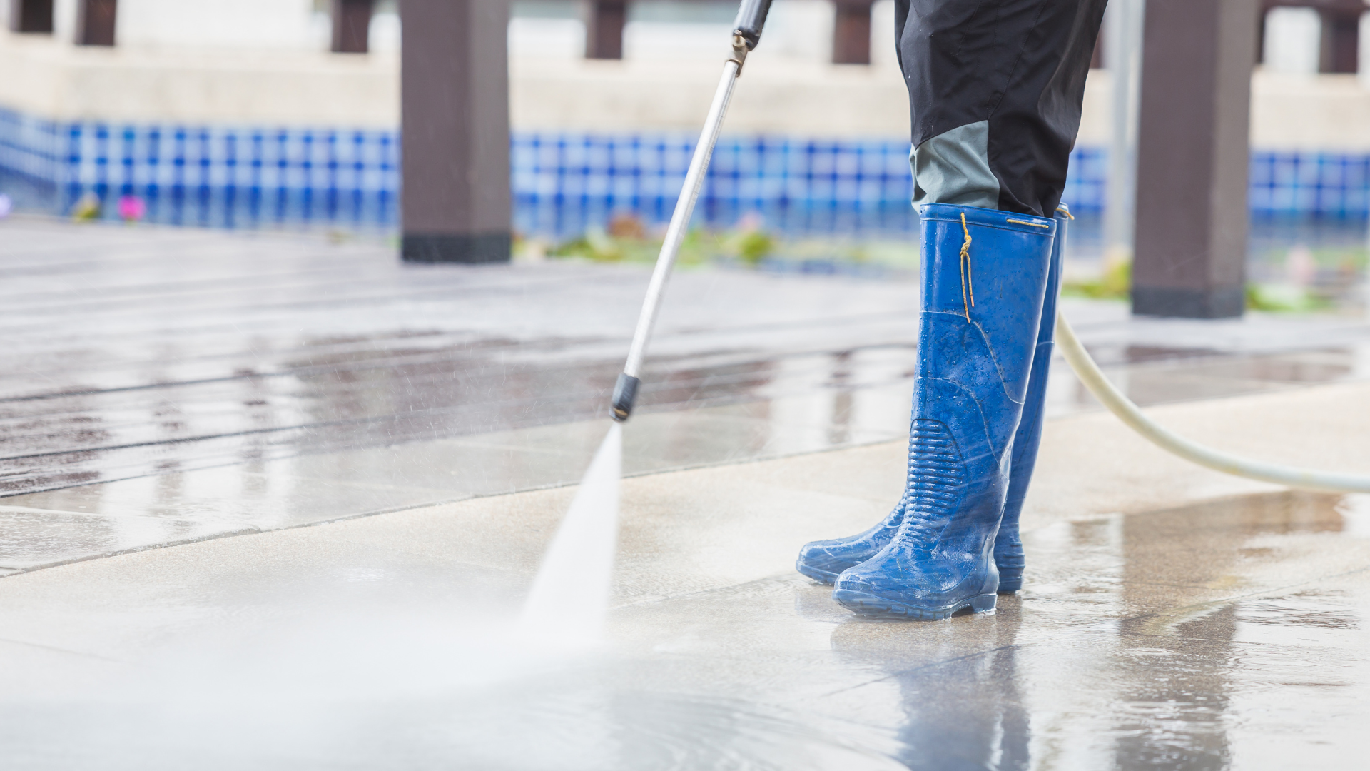 Pressure Washing in Mineola, NY 3 Pressure Washing Experts in Mineola