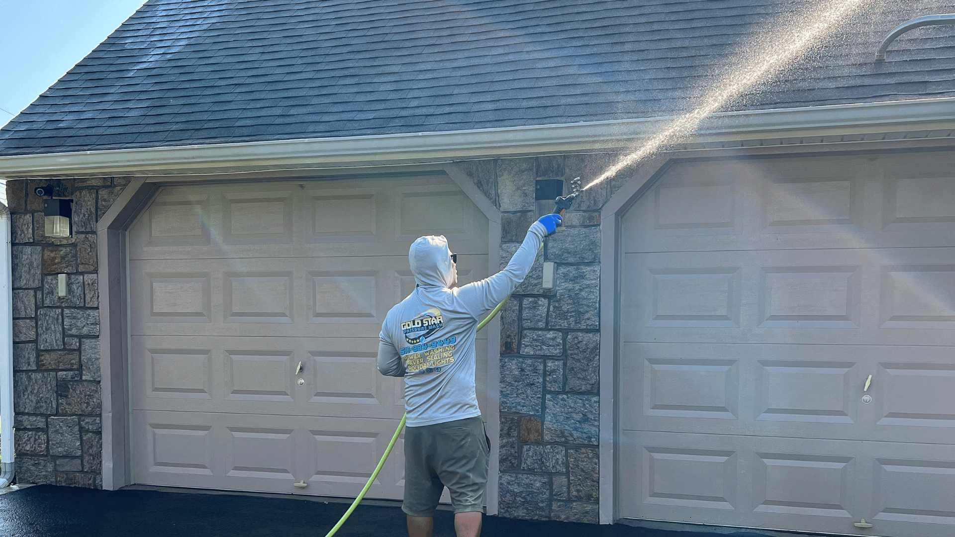 Pressure Washing East Williston, NY 52 Gold Star PW roof washing services